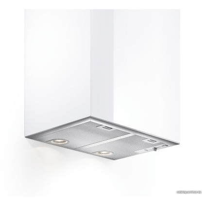 Кухонная вытяжка Bosch DHL555BL