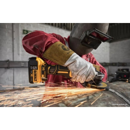 Угловая шлифмашина DeWalt DCG405P3 (с 3-мя АКБ, кейс)