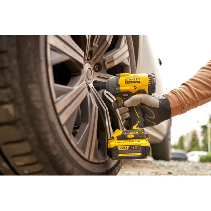 Гайковерт Stanley SFMCF920B (без АКБ)