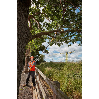 Высоторез DeWalt DCMPS567P1 (с 1-им АКБ)