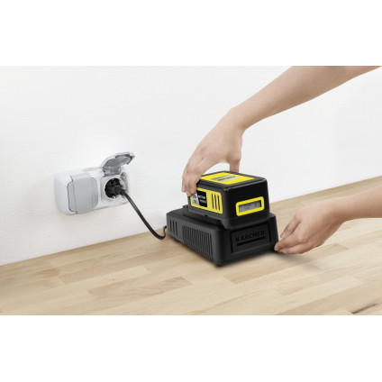 Аккумулятор с зарядным устройством Karcher Battery Power 18/50 2.445-063.0 (18В/5 Ач + 18В)