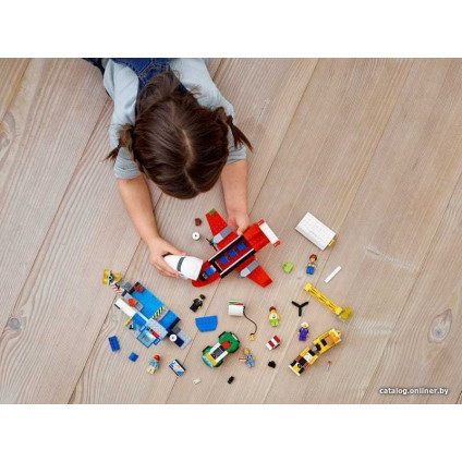 Конструктор LEGO City 60261 Городской аэропорт