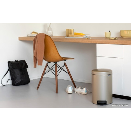 Мусорное ведро Brabantia Pedal Bin NewIcon 12 л (шампань)